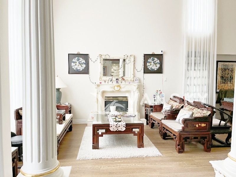 250817125607_6a68919d6aaafbf30bfdaa4bacff170f 1_Copy.jpg